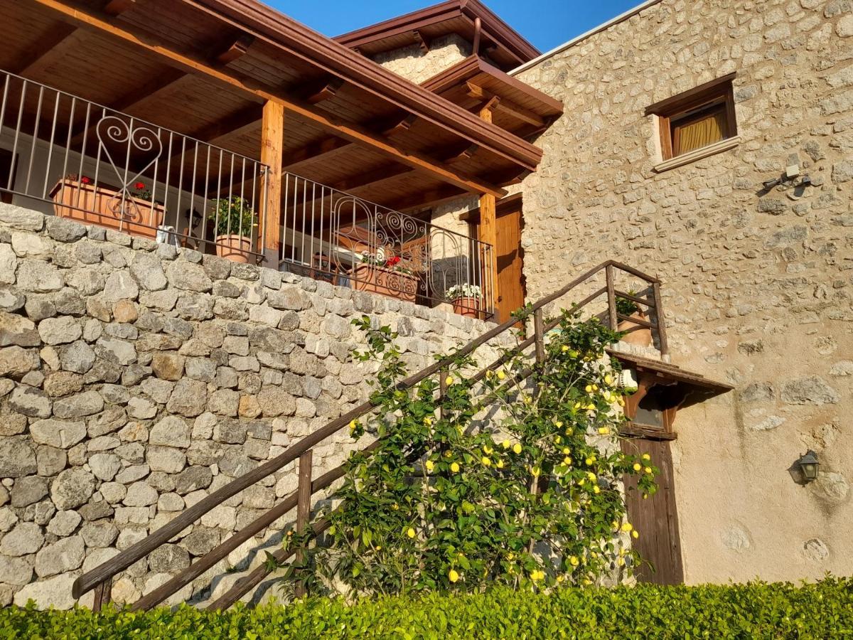 Agriturismo Orrido Di Pino Agerola Exterior photo